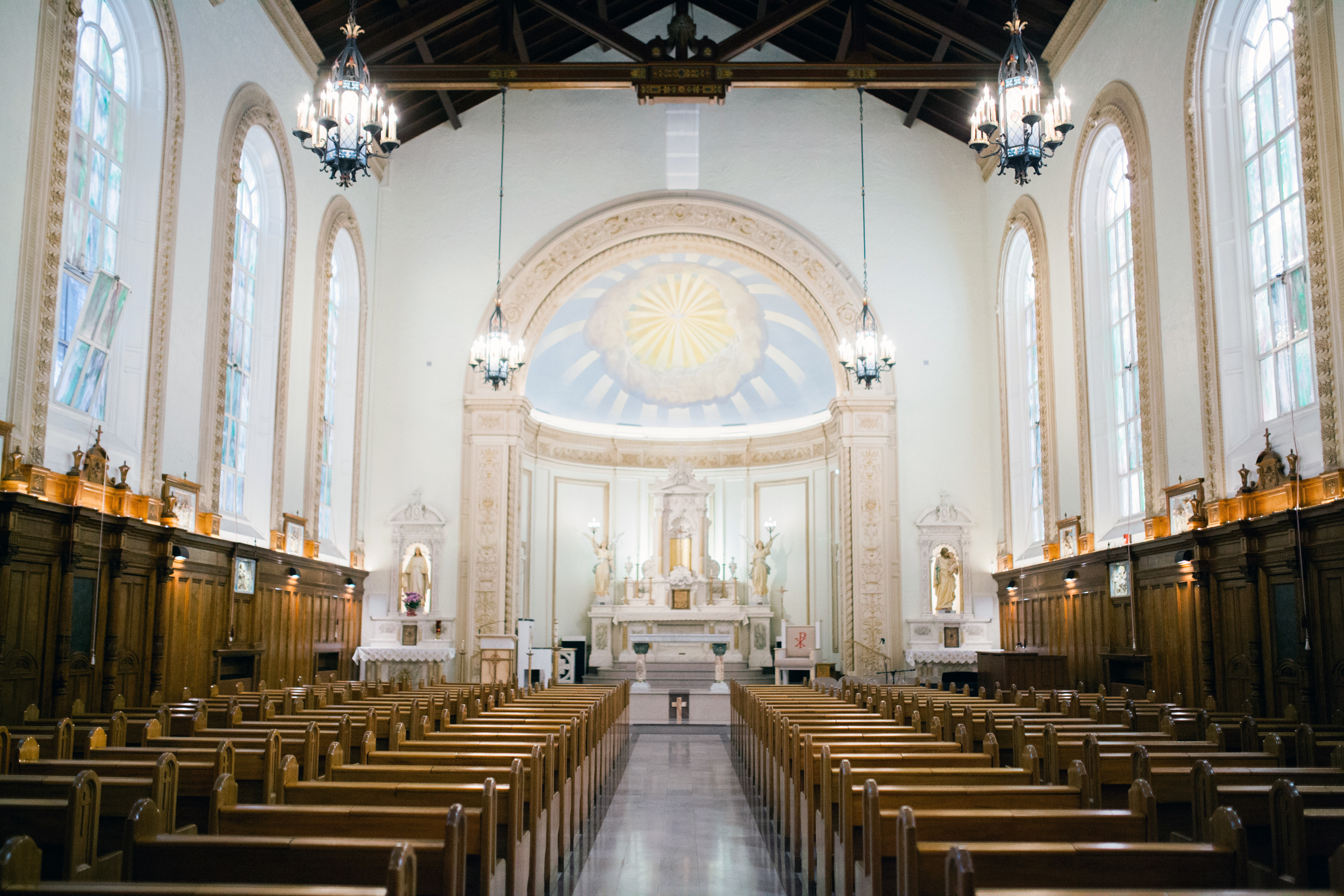 Loretto Academy’s Crown Jewel — Newly renovated St. Joseph Chapel on the Loretto Academy campus in El Paso shines in all its glory, standing ready for Mass, concerts and other celebrations.