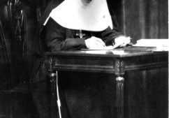 St. Katharine Drexel, c. 1910-1920. Image courtesy of Wikimedia Commons.